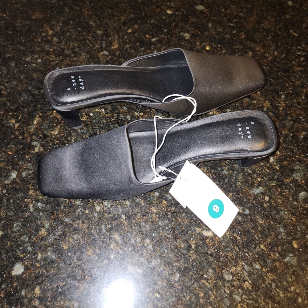 A New Day Memory Foam Womens Size 9 NWT
